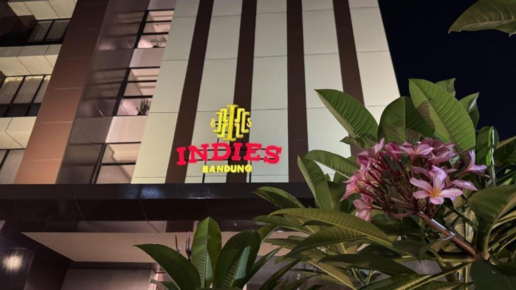 Indies Hotel Bandung Exteriér fotografie